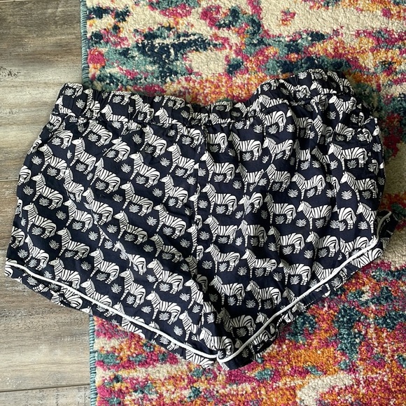 J. Crew Zebra 2 Piece Shorts Cotton Pajamas - Picture 8 of 8
